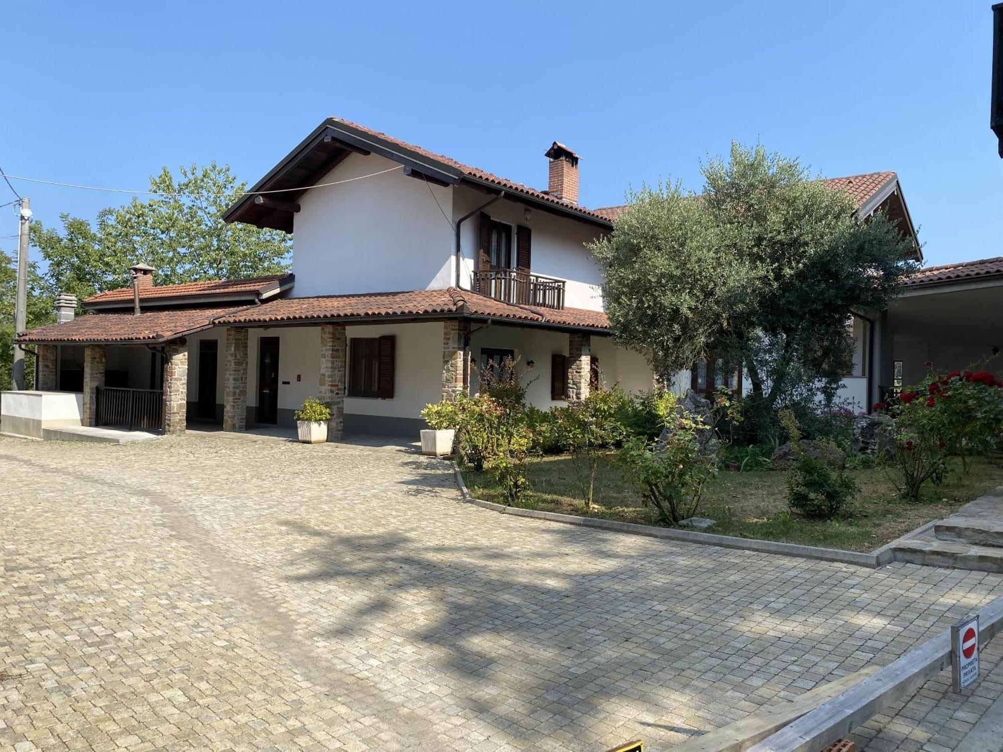 Case Vista Alta Langa, Appartement Bella Vista Cravanzana Exterior foto