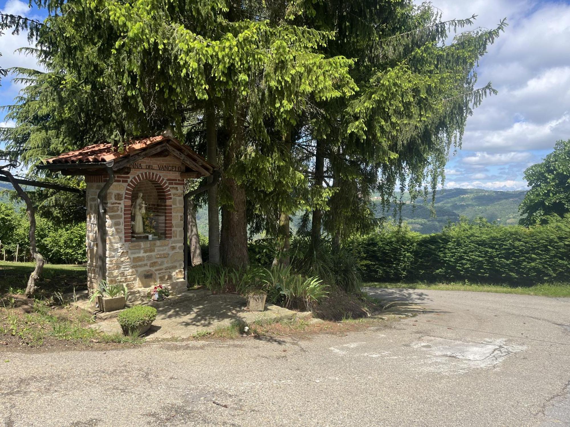 Case Vista Alta Langa, Appartement Bella Vista Cravanzana Exterior foto